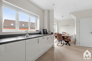 Photo 19- click for photo gallery